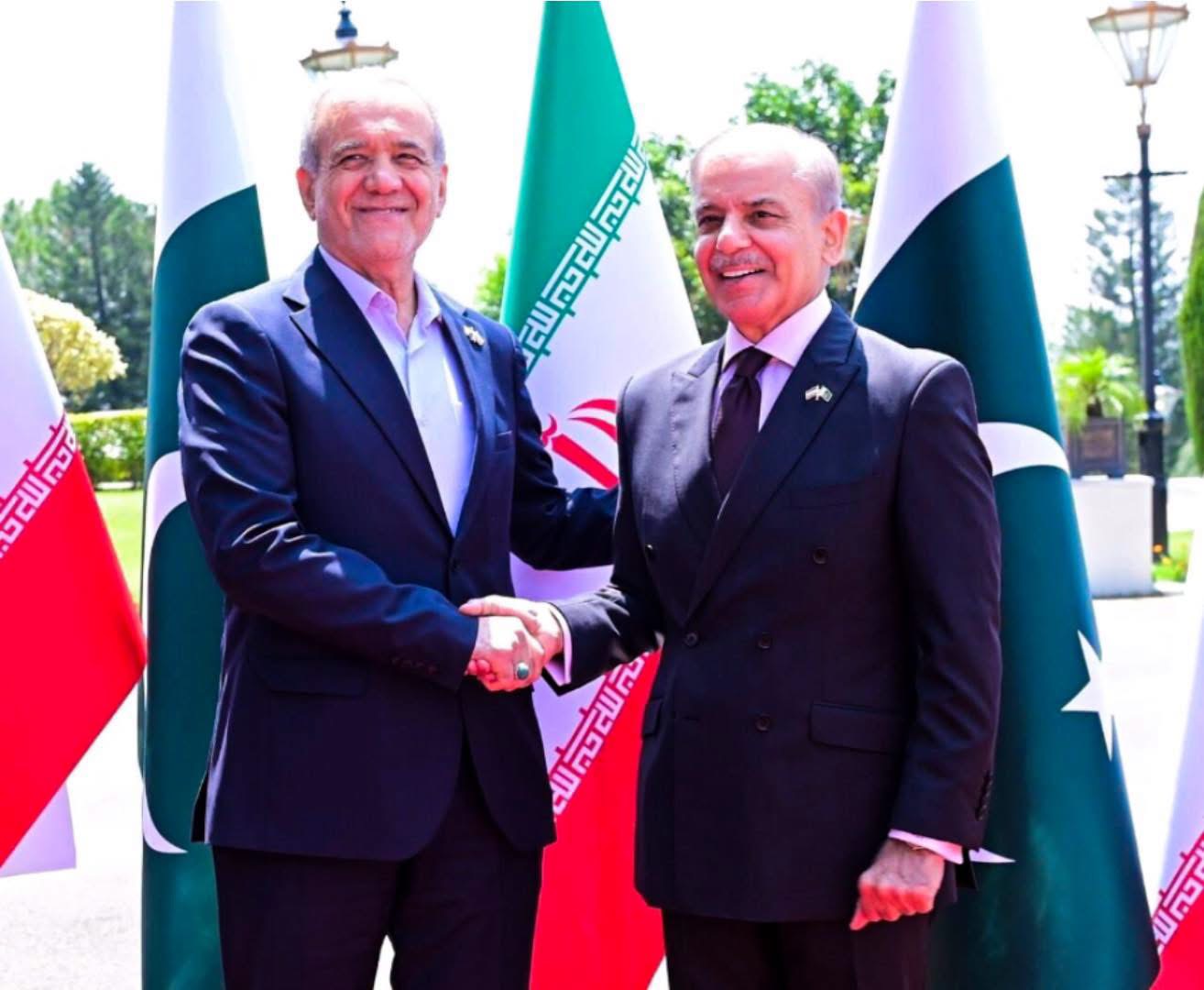 سفر رئیس‌جمهور ایران به پاکستان